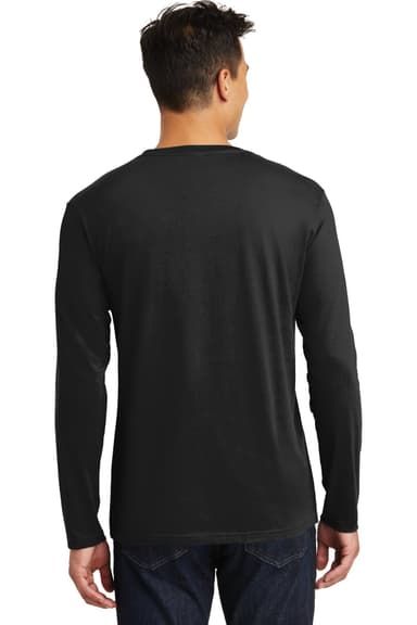 District  Perfect Weight Long Sleeve Tee. DT105