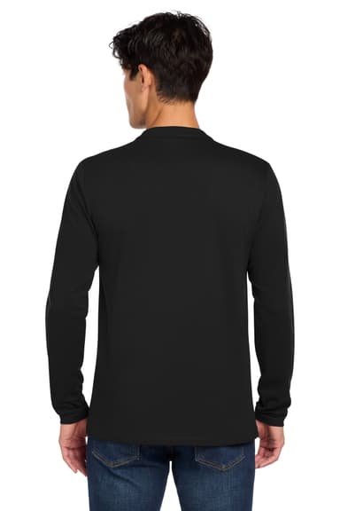 New Era  Heritage Blend Long Sleeve Crew Tee. NEA102