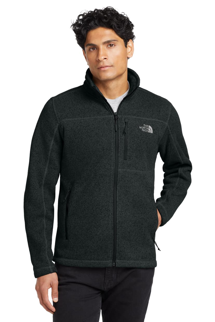 The North Face Sweater Fleece Jacket. NF0A3LH7