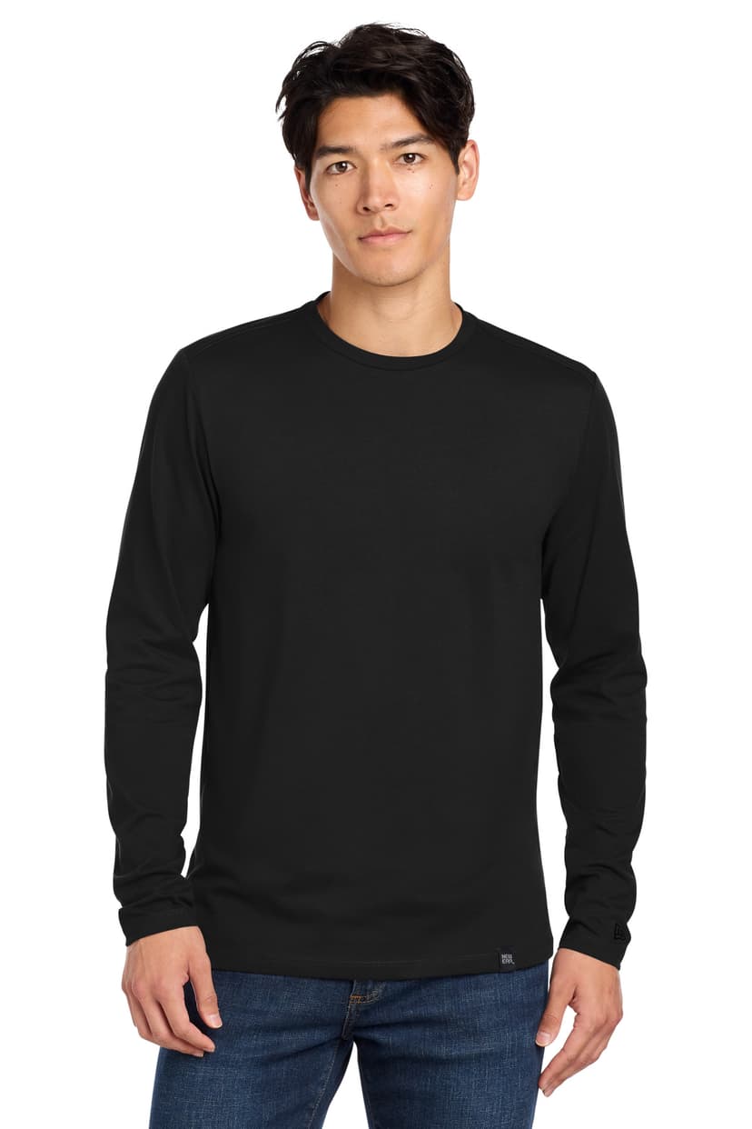 New Era Heritage Blend Long Sleeve Crew Tee. NEA102